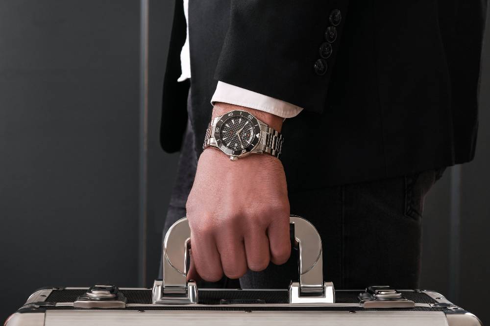 Jean Marcel Automatikuhr Tropical Diver Modell 531.60.32.99 Räumungsverkauf
