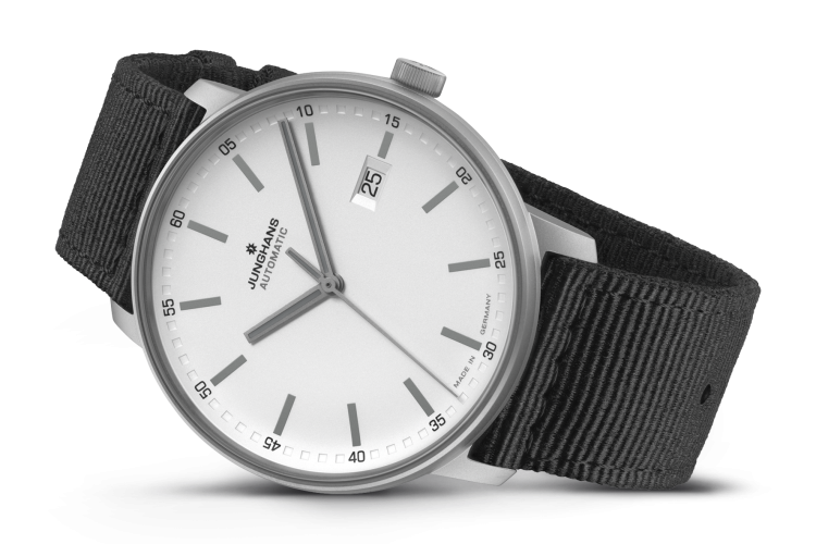 Junghans FORM A Titan Letzter Tag