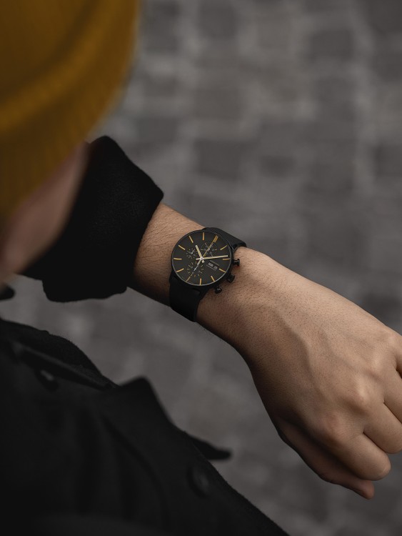 Junghans FORM A Chronoscope, Date English Top Angebot
