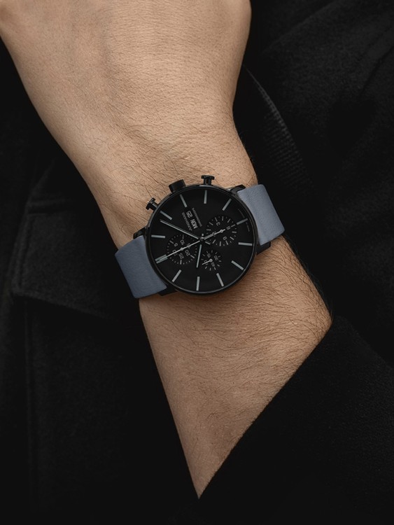 Junghans FORM A Chronoscope Saisonale Angebote