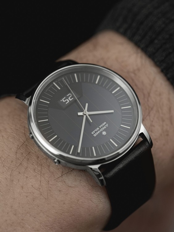 Junghans Milano Mega Solar Clearance-Verkauf