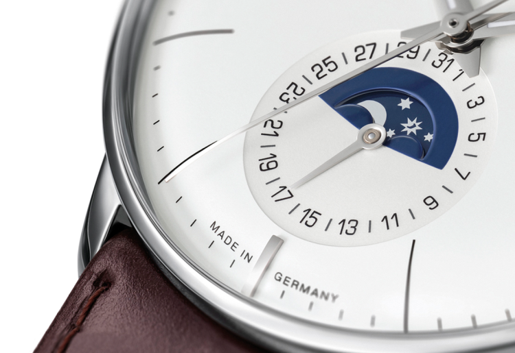 Junghans Meister Kalender, Datum englisch zollfrei