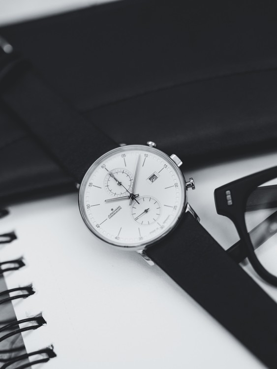 Junghans FORM C Vatertagsangebot