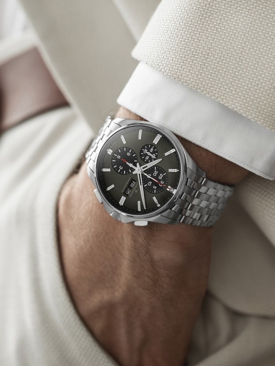 Junghans Meister S Chronoscope, Date English Räumungsverkauf