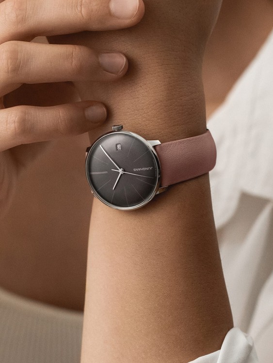 Junghans Meister fein Kleine Automatic Zeitlich begrenztes Angebot