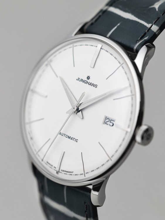 Junghans Meister Classic Terrassenbau Rabatt