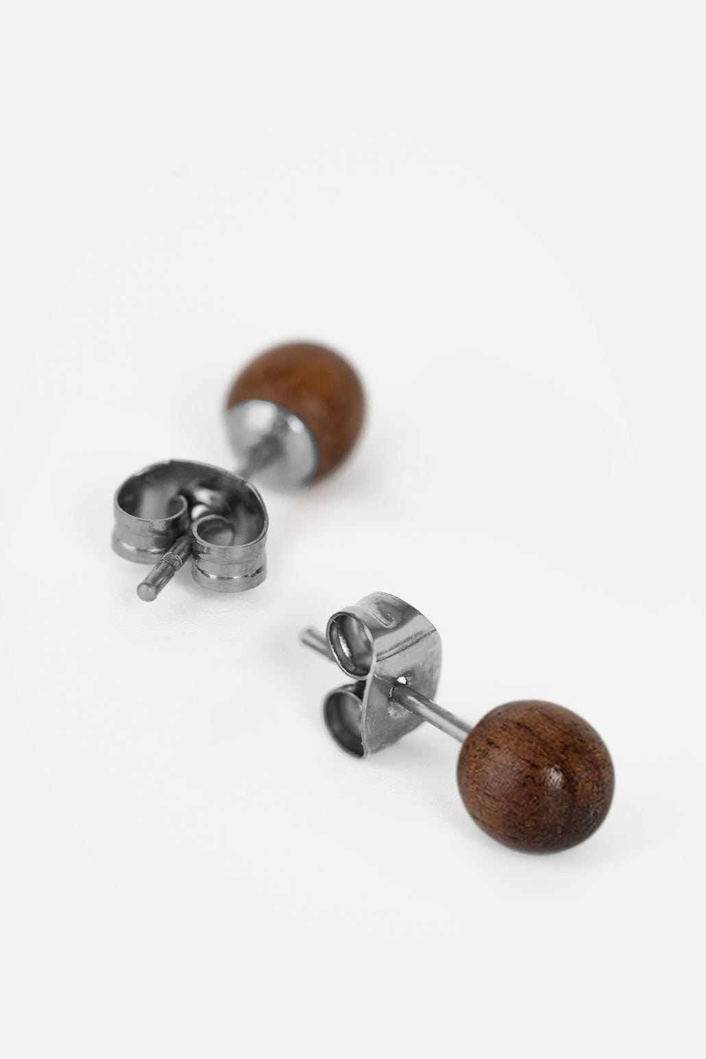 Kerbholz PEARL EARRING Walnuss Rabatte dieses Monats