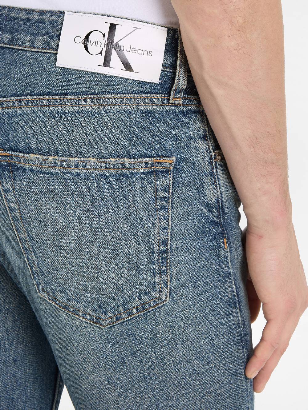 Calvin Klein Jeans Dad Jean Jeans Neueste Stile