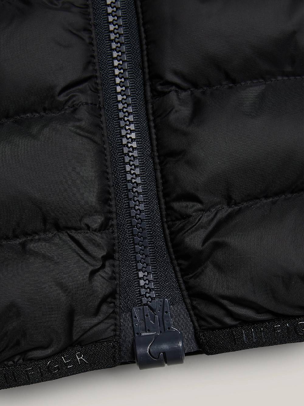 Tommy Hilfiger Weste Bis zu 60% Rabatt