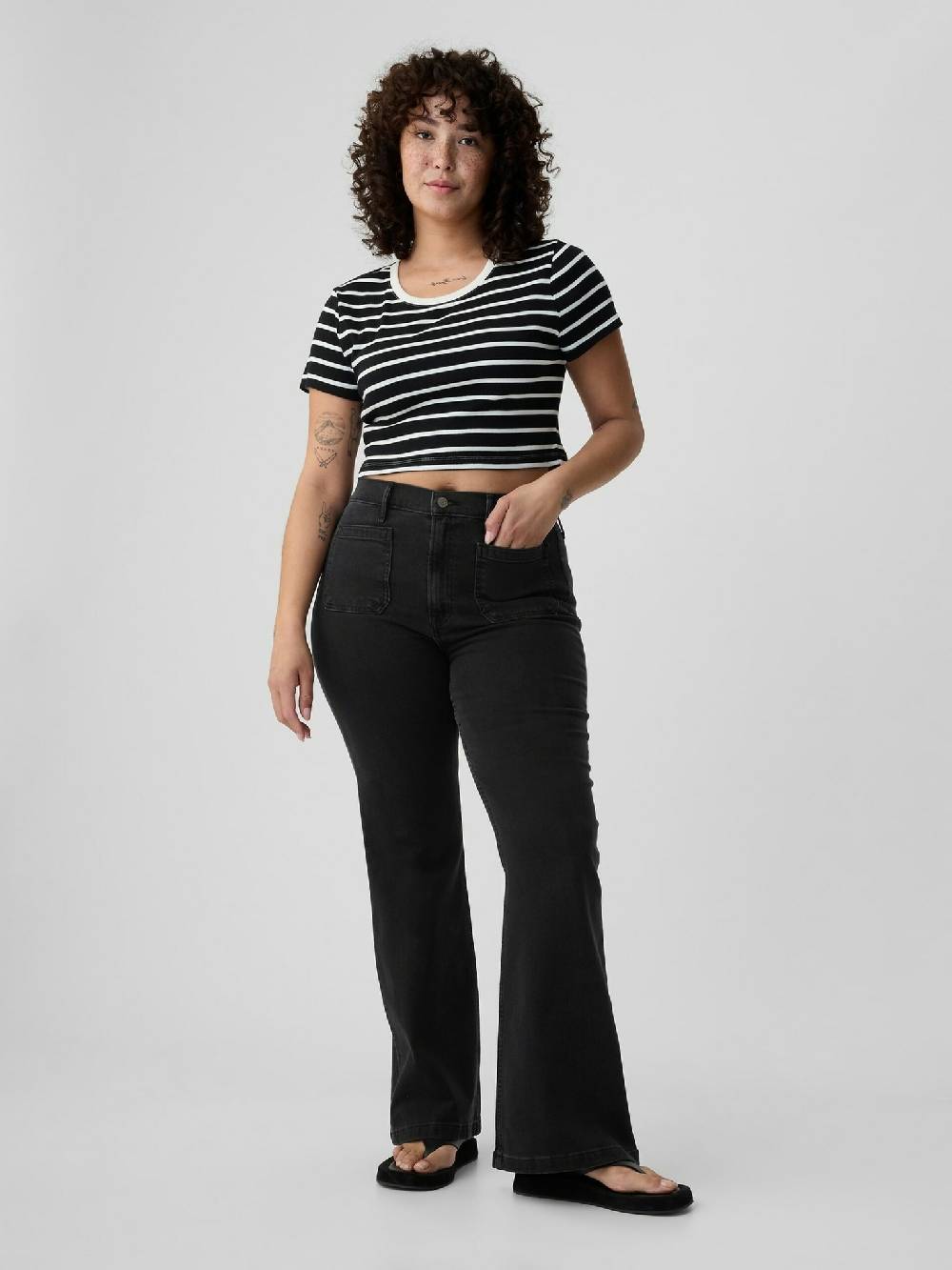 GAP High Rise '70s Flare Jeans Online Outlet