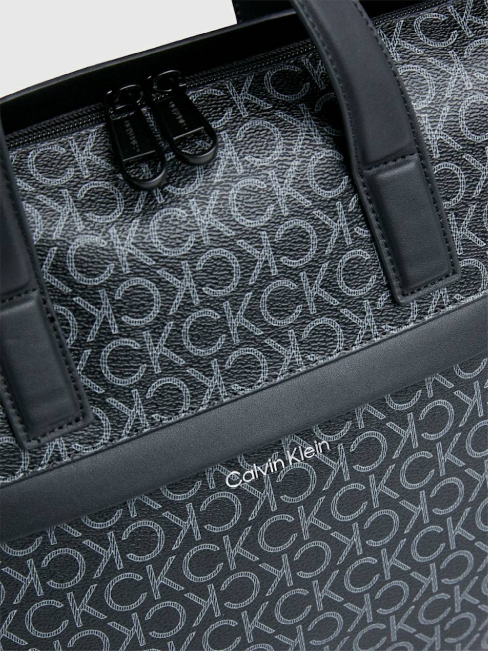 Calvin Klein 13″ Tasche Vatertagsangebot