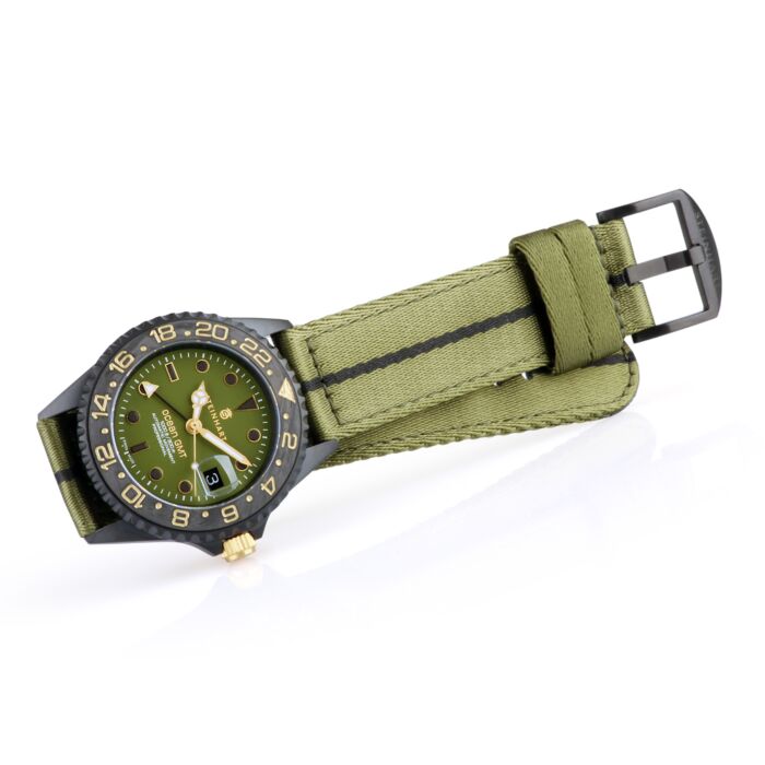 Steinhart Ocean 39 GMT black MILITARY khaki Taucheruhr JETZT KAUFEN