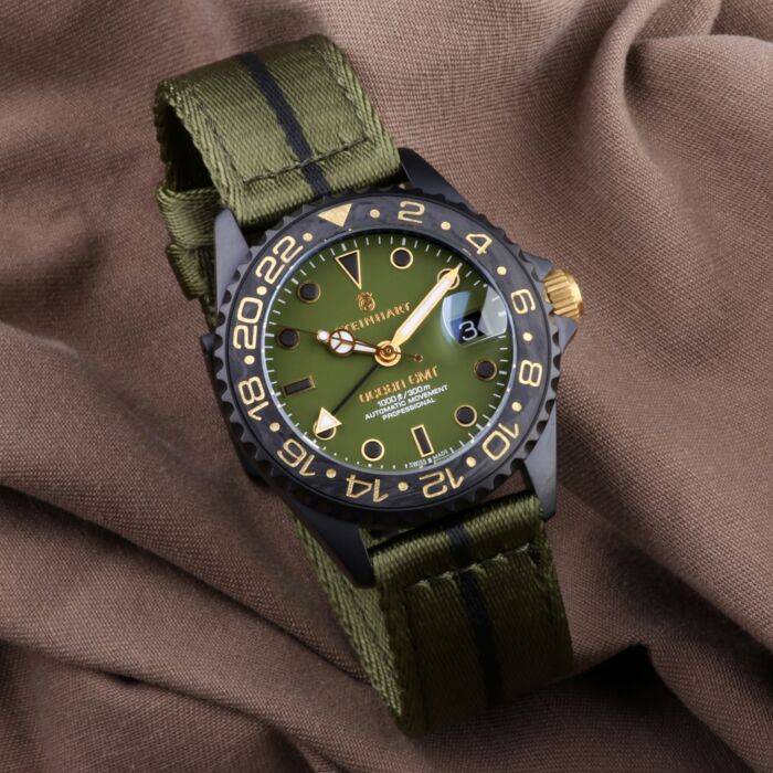 Steinhart Ocean 39 GMT black MILITARY khaki Taucheruhr JETZT KAUFEN