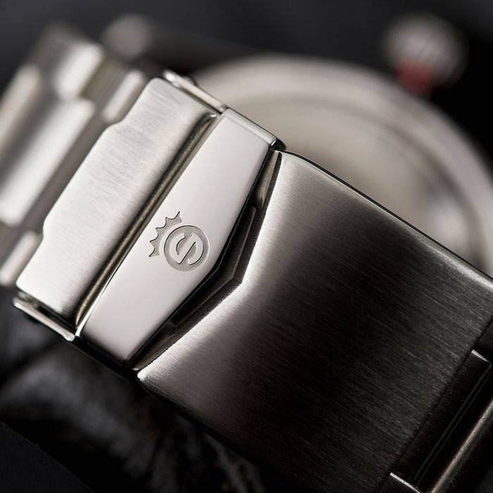 Steinhart Ocean One vintage Dual Time premium Taucheruhr Sonderangebot der Fabrik