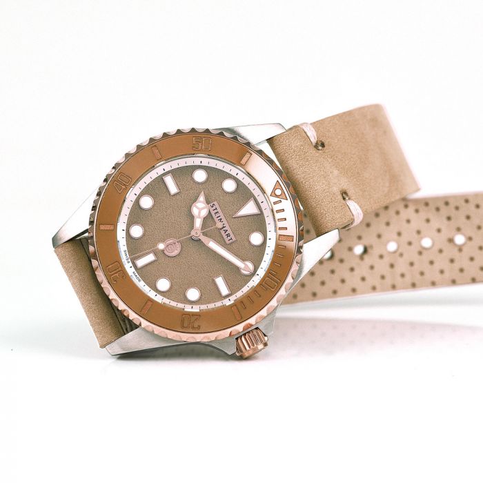 Steinhart Ocean 39 BEIGE Ceramic Taucheruhr Muttertagsangebot