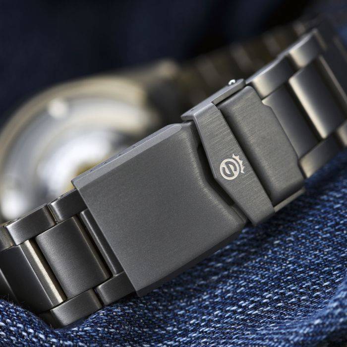Steinhart Ocean One GMT Titan premium Ceramic Vatertagsangebot
