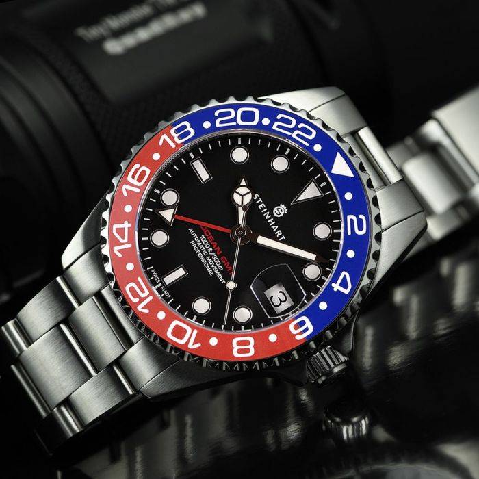 Steinhart Ocean 39 GMT BLUE-RED Ceramic Taucheruhr Valentinstagsangebot