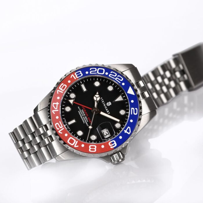 Steinhart Ocean 39 GMT.2 BLUE-RED Ceramic Taucheruhr Heißer Verkauf