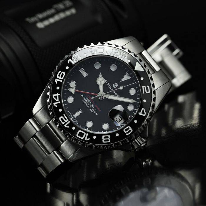 Steinhart Ocean 39 GMT BLACK Ceramic Taucheruhr Bestseller