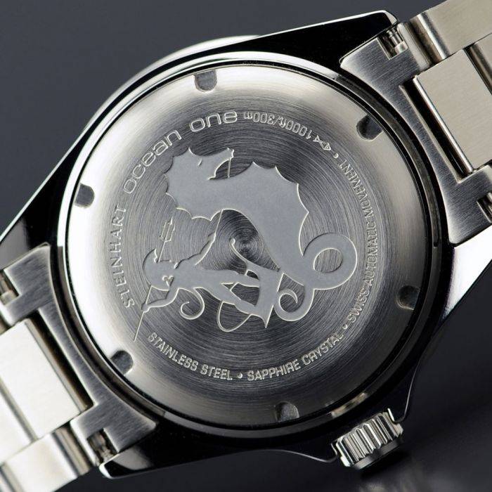Steinhart Ocean One GMT BLACK-RED Taucheruhr Räumungsverkauf