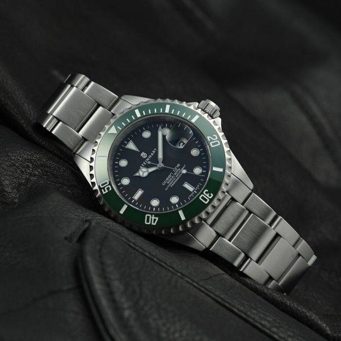 Steinhart Ocean 39 GREEN Ceramic Taucheruhr Riesige Ersparnisse